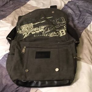 Kenneth Cole Reaction Canvas messenger bag